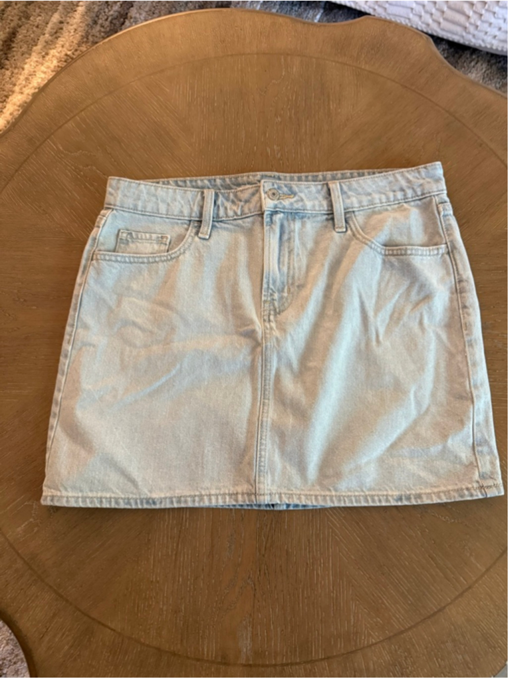 Women's Old Navy Light Blue Denim Mini Skirt Size 10